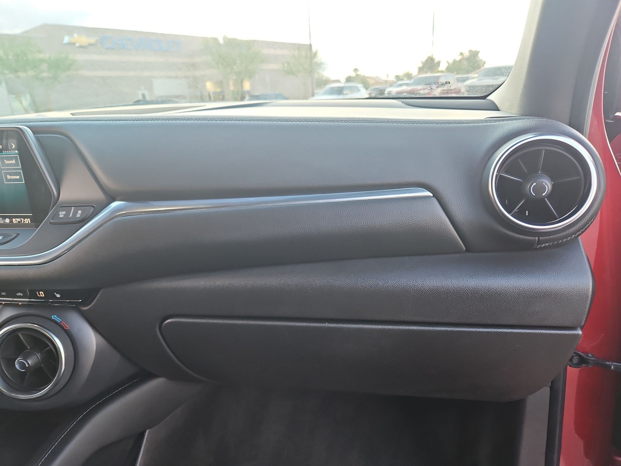 Used 2019 Chevrolet Blazer LT FWD image 30