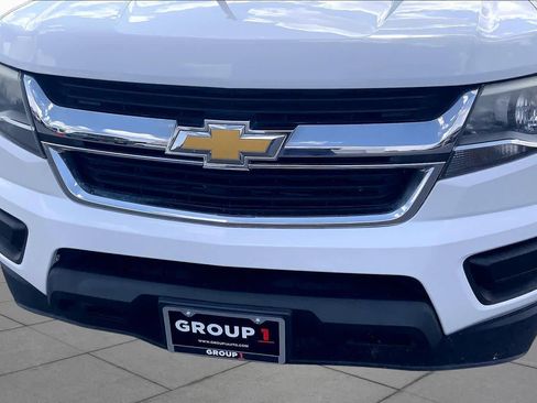 Used 2017 Chevrolet Colorado W/T RWD image 30