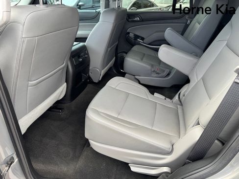 Used 2018 Chevrolet Tahoe LT RWD image 12