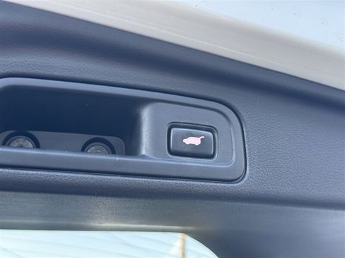 Used 2018 Honda Pilot EX-L image 18