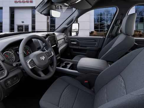 New 2026 RAM 3500 Big Horn AWD/4WD image 22