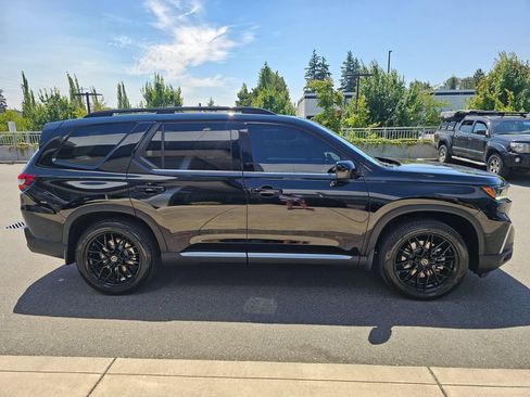 Used 2025 Honda Pilot Elite image 6