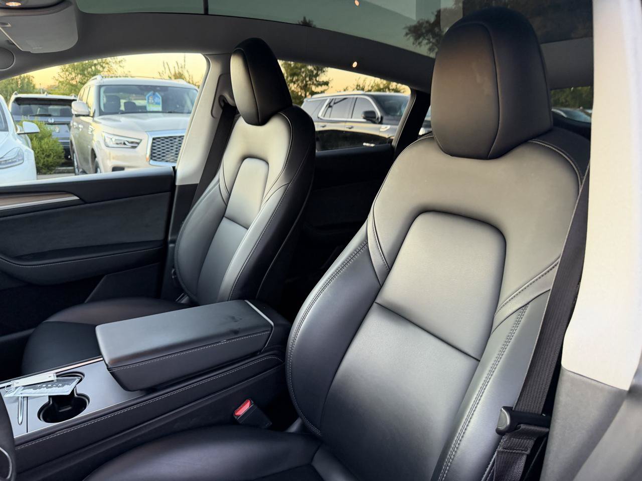 Used 2023 Tesla Model Y Long Range AWD/4WD image 13