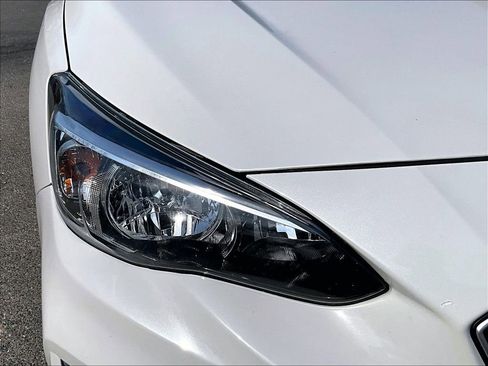 Used 2019 Subaru Impreza 2.0i Premium w/ Eyesight & BSD/Rcta & SRF image 26