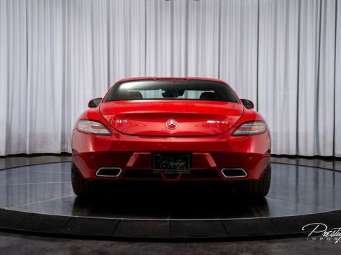 Used 2012 Mercedes-Benz SLS AMG AMG image 19
