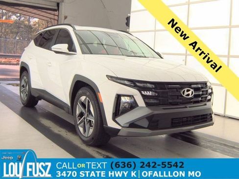 Used 2025 Hyundai Tucson SEL FWD image 1