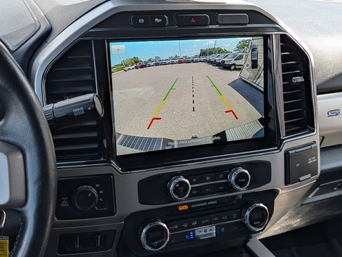 Used 2022 Ford F350 Lariat w/ Chrome Package image 33