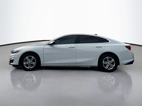 Used 2020 Chevrolet Malibu LS w/ Driver Confidence Package II FWD image 4
