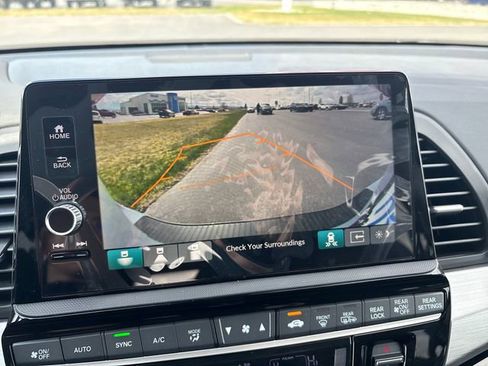 New 2026 Honda Odyssey Touring image 20