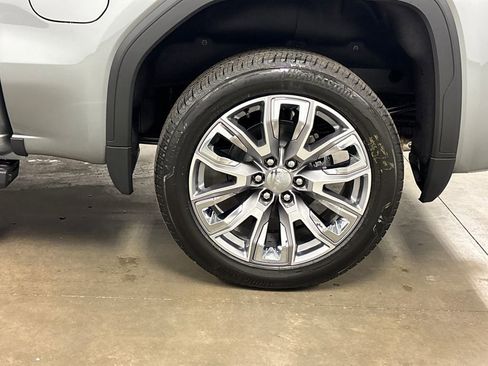 New 2026 GMC Sierra 1500 Denali w/ Denali Reserve Package AWD/4WD image 11