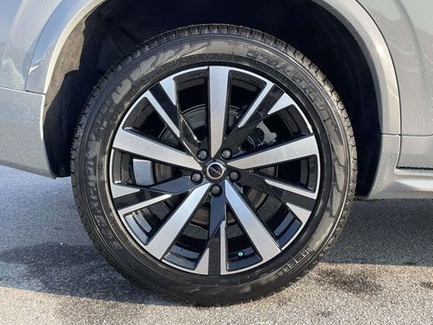 New 2026 Volvo XC90 B5 Core AWD/4WD image 32