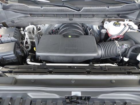 Used 2025 Chevrolet Silverado 1500 ZR2 w/ Technology Package AWD/4WD image 30