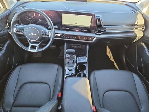 New 2025 Kia Sportage SX image 16