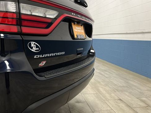 Used 2024 Dodge Durango SXT w/ 3rd Row Seating Group image 34