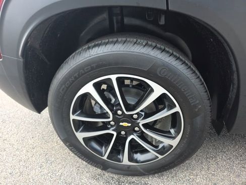 New 2025 Chevrolet TrailBlazer LT w/ Driver Confidence Package image 9