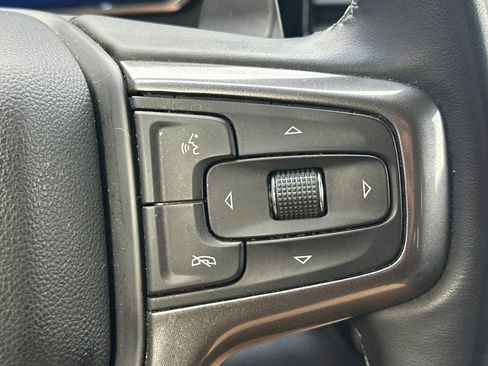 Used 2023 Chevrolet Silverado 1500 High Country w/ Technology Package image 38