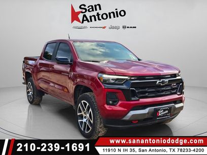Used 2024 Chevrolet Colorado Z71 w/ Z71 Convenience Package 2