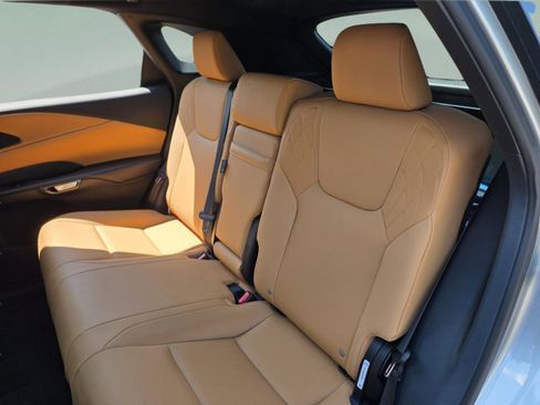 New 2026 Lexus RX 350h AWD/4WD image 16