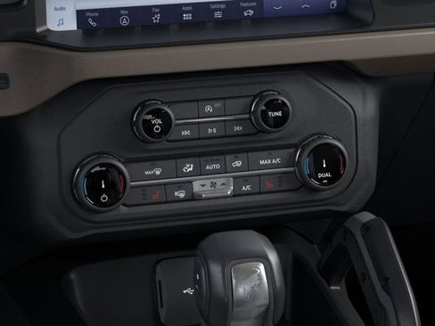 New 2025 Ford Bronco Big Bend w/ Black Diamond Package AWD/4WD image 17
