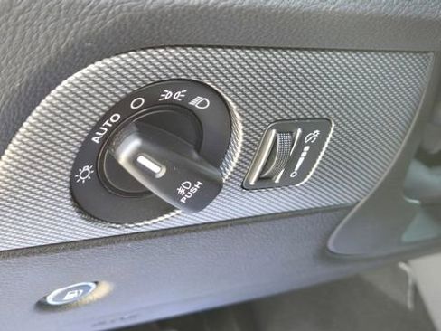 Used 2019 Dodge Durango GT RWD image 18