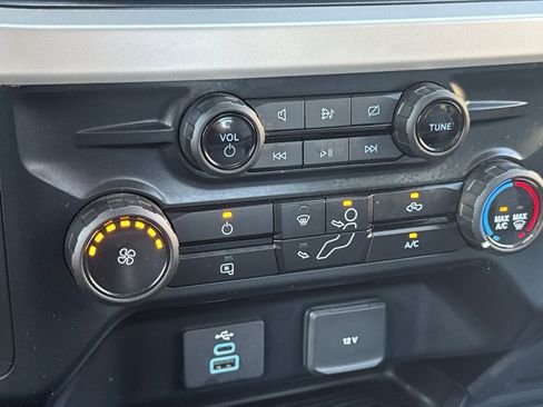 Used 2023 Ford F250 XL image 27