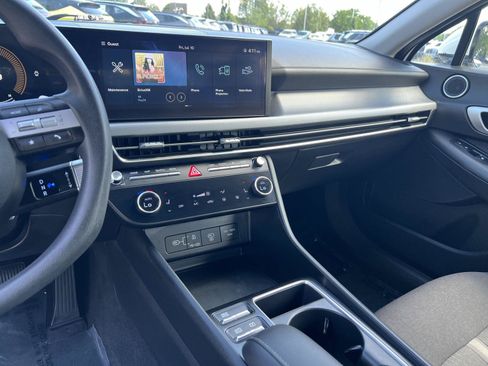 Used 2024 Hyundai Sonata SEL FWD image 35