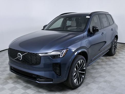 New 2026 Volvo XC90 T8 Ultra w/ Protection Package image 1