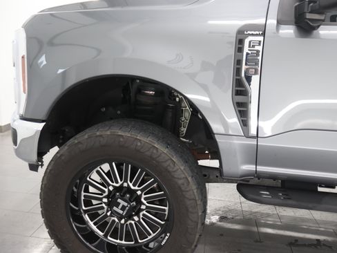 Used 2024 Ford F350 Lariat w/ Tremor Off-Road Package AWD/4WD image 41