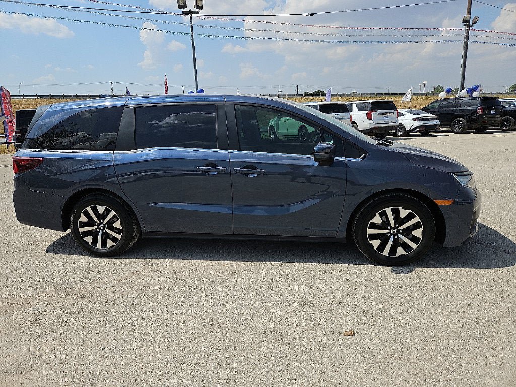 Used 2025 Honda Odyssey EX-L image 9
