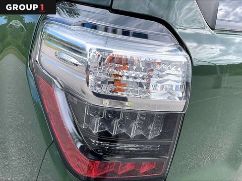 Certified 2022 Toyota 4Runner TRD Sport w/ Technology Package AWD/4WD image 28
