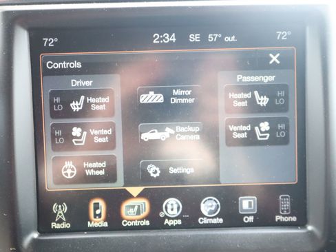 Used 2016 RAM 3500 Laramie AWD/4WD image 37