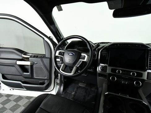 Used 2022 Ford F350 Lariat w/ Lariat Ultimate Package image 19