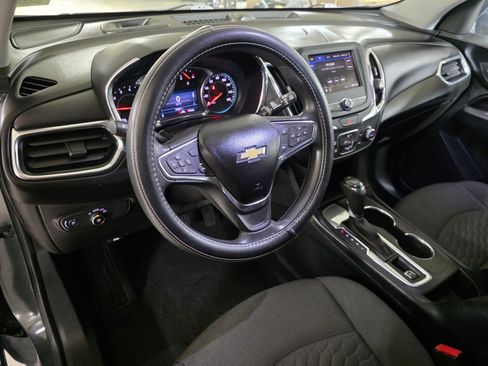 Used 2020 Chevrolet Equinox LT image 17