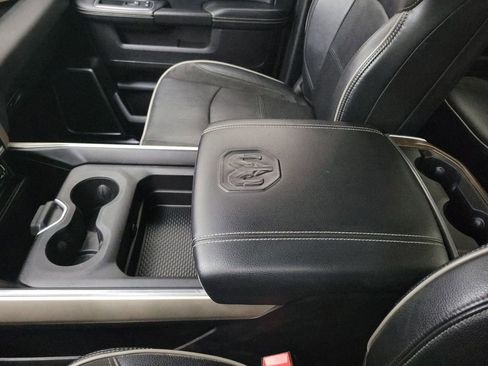 Used 2022 RAM 3500 Laramie image 28