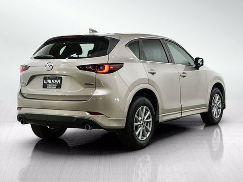 Used 2024 MAZDA CX-5 AWD 2.5 S w/ Select Package image 5