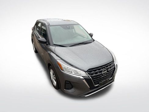 Used 2025 Nissan Kicks Play S image 37