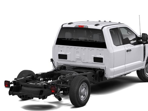 New 2026 Ford F250 XL image 8