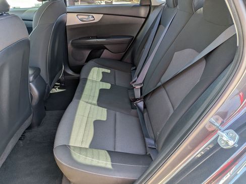 Used 2022 Kia Forte LXS image 24