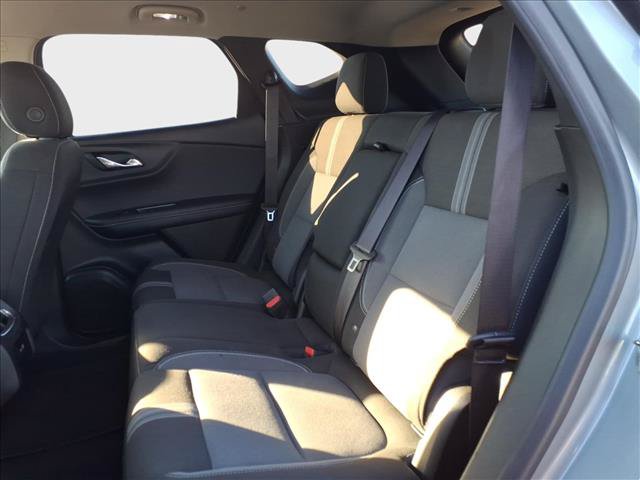 Used 2025 Chevrolet Blazer LT FWD image 30