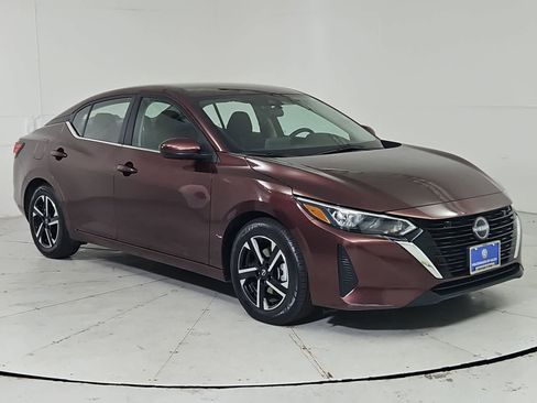 Used 2024 Nissan Sentra SV image 8