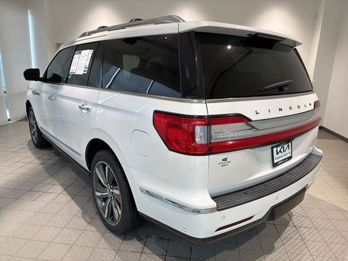 Used 2019 Lincoln Navigator Black Label image 3
