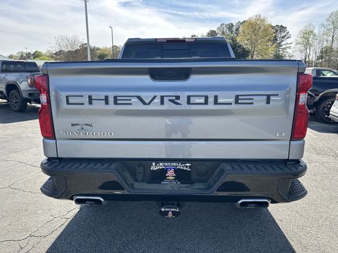 Used 2024 Chevrolet Silverado 1500 LT Trail Boss w/ Convenience Package II image 7