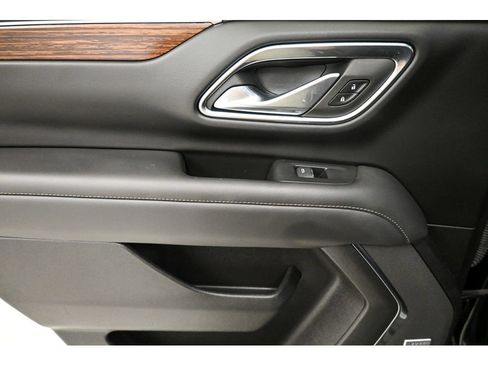 Used 2023 Chevrolet Tahoe High Country AWD/4WD image 24