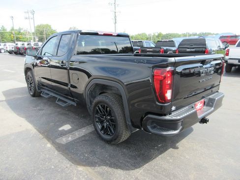 Certified 2025 GMC Sierra 1500 Elevation AWD/4WD image 8