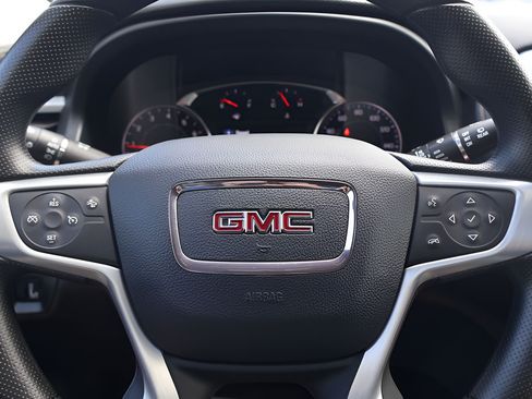 Used 2023 GMC Acadia SLE w/ Driver Convenience Package AWD/4WD image 19