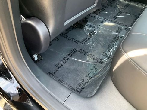 Used 2023 Tesla Model 3 Standard Range RWD image 27