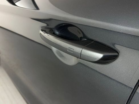 Used 2023 Genesis G70 3.3T w/ Sport Prestige Package AWD/4WD image 12