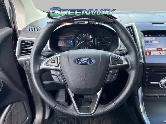 Used 2019 Ford Edge Titanium FWD image 32