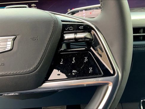 New 2025 Cadillac Escalade IQ Luxury 2 AWD/4WD image 22