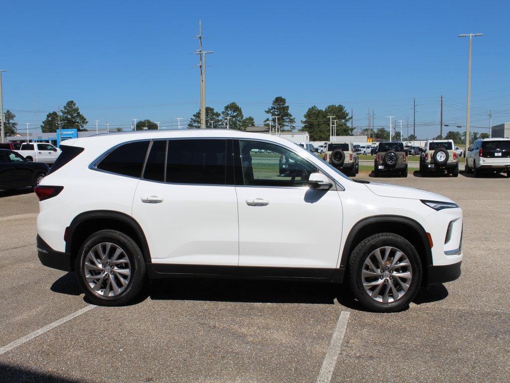 Used 2026 Buick Enclave Preferred FWD image 4